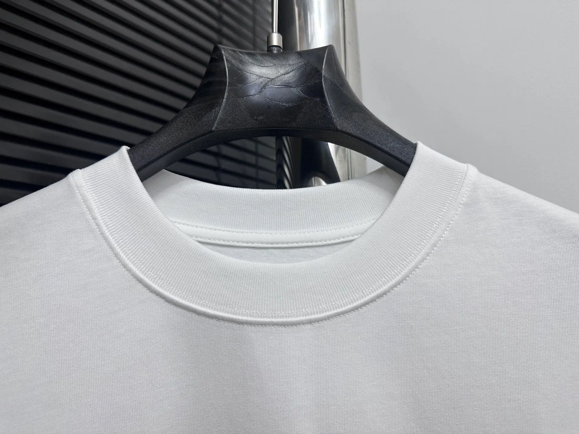 🅿️170 【ChromeHearts】Chrome Hearts 25ss printed round neck T-shirt Original fabric Official same style Short-sleeved T-shirt Customized 260g vat-dyed fabric Very comfortable to the touch Latest brick cabinet synchronization for spring and summer Fashionable and personalized Super versatile and good-looking Very suitable for both men and women A must-have style Tag Collar label Washed wheat Complete with three standards Color: Black White Size: XS-L
